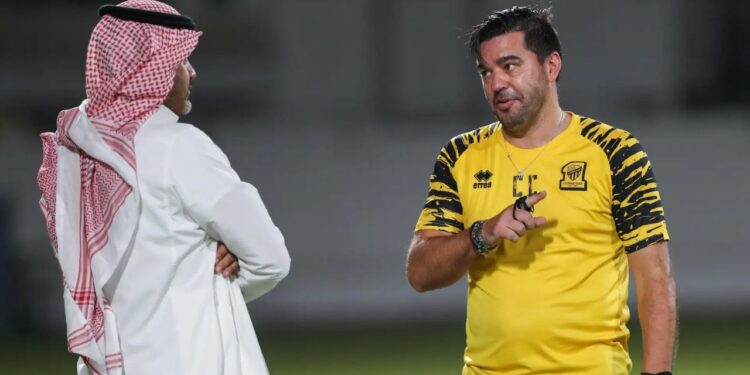 Contra a „erupt“ după concedierea sa șocantă: suma cerută drept despăgubire, colosală!