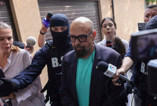 Percheziții DNA acasă la Cristian Popescu Piedone. Ce suspectează procurorii | SURSE