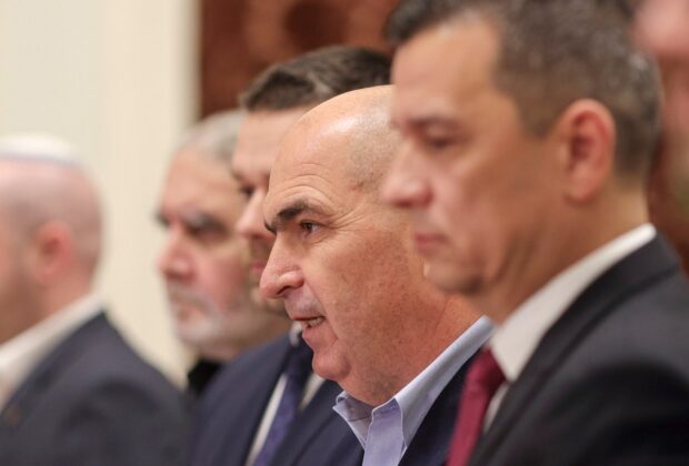 Prima ședință a coaliției, pe fondul nemulțumirilor din PSD privind tăierea finanțărilor pentru proiecte