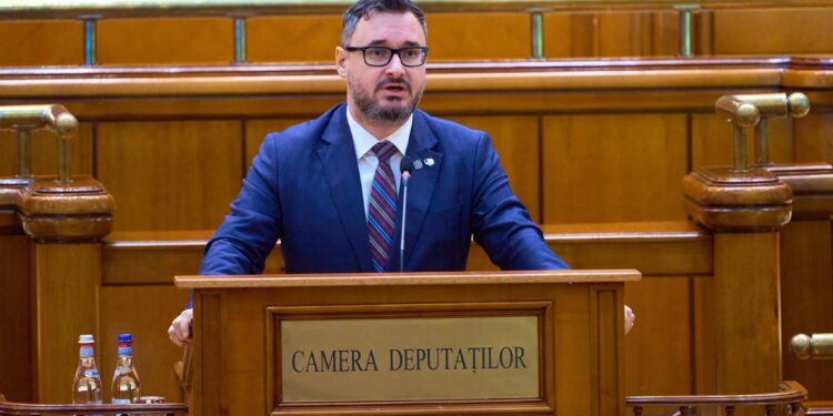 USR Tineret cere demisia deputatului AUR Dan Tanasă: „Principalul vector de ură împotriva imigranților”, după ce un livrator străin a fost atacat în București