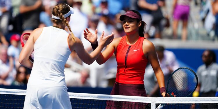 Emma Răducanu, învinsă clar de Elena Rybakina la US Open