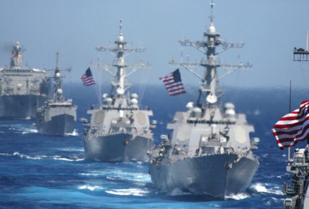 Așa ceva nu s-a mai văzut de la blocada Cubei: Trump a dat ordin să fie înconjurată Venezuela. Invazie?