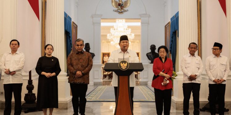 VIDEO Salariile parlamentarilor au fost tăiate în Indonezia, după protestele violente în care au murit cinci oameni