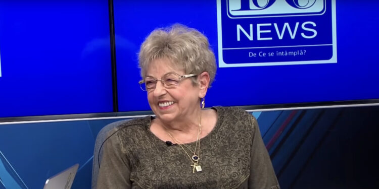 Profesoara Mariana Badea, interviu special la DC Edu. Cum vorbesc și cum scriu noile generații? / video