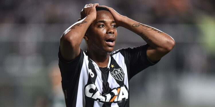 Robinho, prostia se plătește scump: fostul star brazilian rămâne după gratii