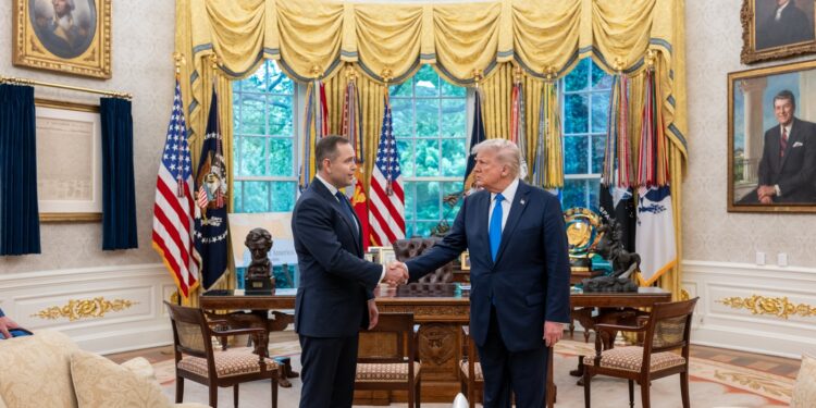 Donald Trump, avertisment pentru Putin: „Ceva se va întâmpla”. Liderul american este dispus să trimită mai mulți soldați într-o țară vecină Rusiei