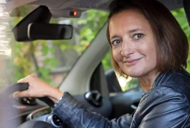 CV impresionant al femeii numită CEO la Dacia: a reuşit o parcare laterală din prima