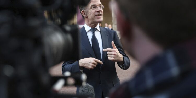 Răspunsul șefului NATO după ce Moscova a transmis că respinge ideea de trupe occidentale în Ucraina: „De ce ne interesează? Nu Rusia decide”