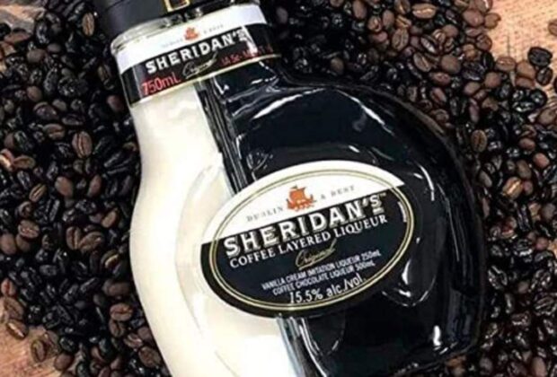 Un patriot adevărat bea doar lichiorul alb de la Sheridan`s!