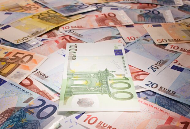 „Confiscarea activelor rusești ar lovi foarte tare credibilitatea monedei euro”, avertizează șeful diplomației din Belgia