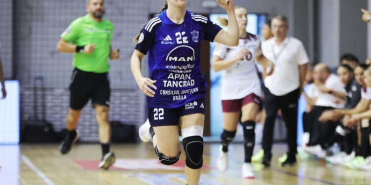 „Tricolora” Beatrice Raicea, prestația începutului de sezon în „Liga Florilor” » 12 goluri contra Rapidului!