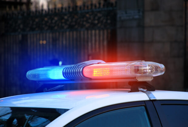 Un bărbat condamnat pentru tentativă de omor, prins de polițiști pe Aeroportul Iași cu acte false