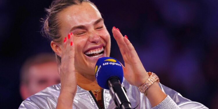 „Stați, stați! Ce faceți? N-am terminat” » Sabalenka și un moment viral la festivitatea de premiere de la US Open