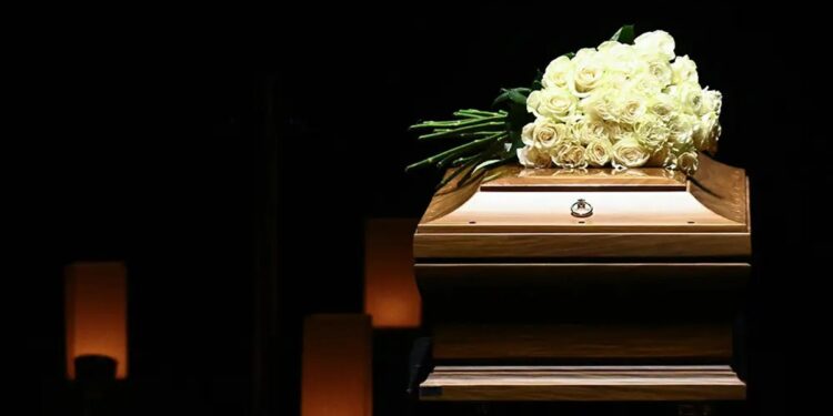 Giorgio Armani va fi înmormântat luni lângă mama sa, într-o ceremonie privată. La Milano s-a decretat zi de doliu