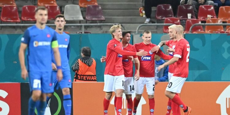 Silkeborg, coșmarul lui Nicolae Dică, debut groaznic în campionat. Ce se întâmplă cu echipa care i-a dat 10 lui FCSB