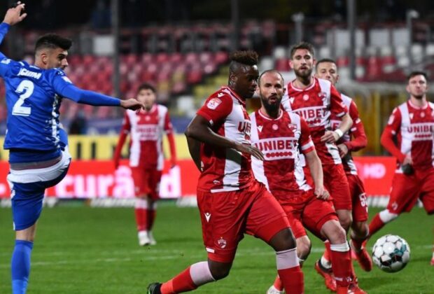 Ce surpriză! Dat afară de la Dinamo după ce a fost prins drogat, atacantul a revenit în fotbalul românesc