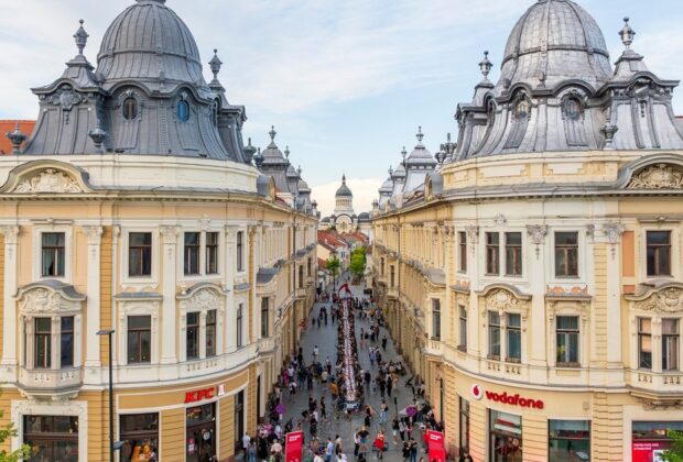 Val de reacții după ce o femeie a fost agresată verbal în Cluj pentru că vorbea în maghiară la telefon