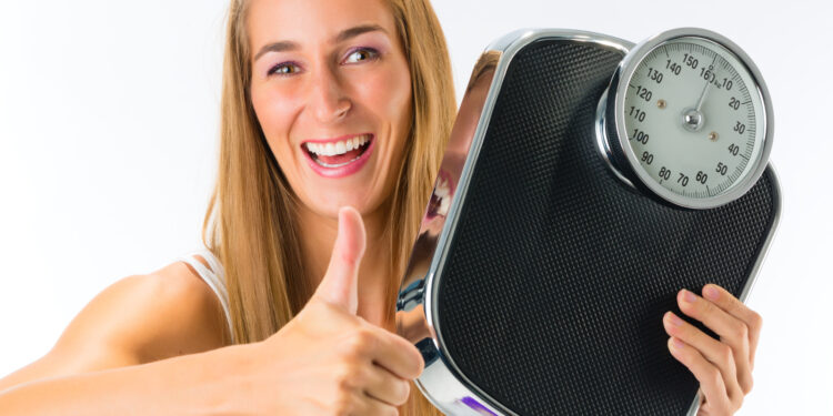 Câte kilograme ar trebui să ai, de fapt. Formula corectă care îți va plăcea mult. Nu e IMC!