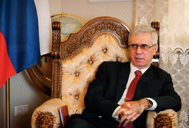 Ce i-a transmis ministra de externe ambasadorul rus, convocat la MAE