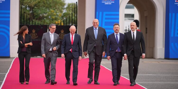 Cel mai sincer ministru al Apărării din Europa: Nu suntem pregătiți pentru un atac! Nu zic de Putin, zic de oricine