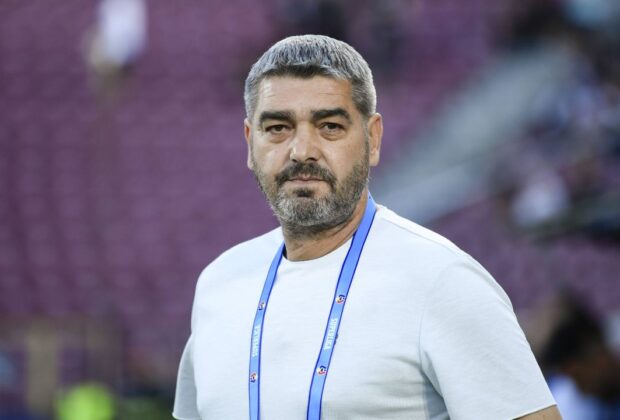 Nu a stat pe gânduri! Gestul făcut de Liviu Ciobotariu, antrenorul Petrolului, după ce fanii i-au cerut demisia