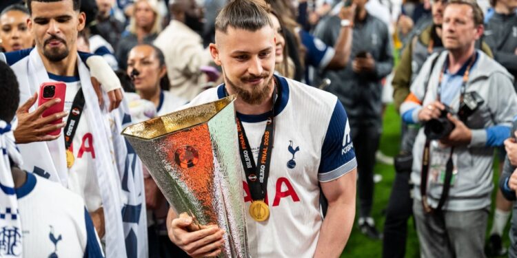 Când revine Radu Drăgușin pe teren: ”Atunci ar trebui să fie pregătit”