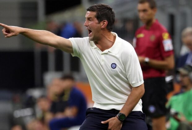 Liga Campionilor: Ajax Amsterdam -ar putea ruina viitorul lui Chivu