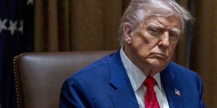 Trump amenință Venezuela cu consecințe „incalculabil” dacă va refuza să primească înapoi migranții din SUA