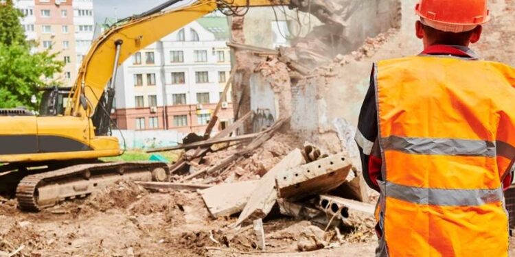 Bolojan nu se joacă. Pachetul trei de măsuri fiscale prevede demolarea Ploieștiului