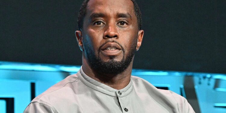 Avocaţii lui Sean ‘Diddy’ Combs solicită o pedeapsă de 14 luni de închisoare în dosarul de prostituție