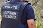 Spioni români, prinşi în Grecia după ce au spionat din hotel două prosoape şi un uscător de păr