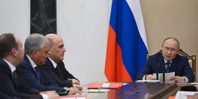 UE vrea să monitorizeze fiecare călătorie a diplomaților ruși în blocul comunitar