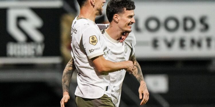 „Crucial!” Reacția olandezilor după ce Dennis Man a fost eroul lui PSV Eindhoven la două minute după intrarea pe teren