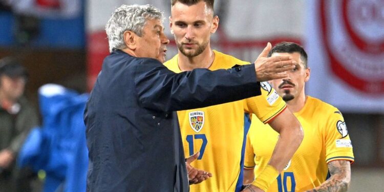 Naționala l-a pierdut pe Drăguș, dar Mircea Lucescu e îngrijorat și pentru starea altor doi jucători: „Parcă nu se mai termină ghinioanele!”