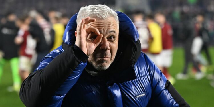 Marius Șumudică a bătut palma! Revine pe bancă direct în China, la o echipă cu doi români importanți