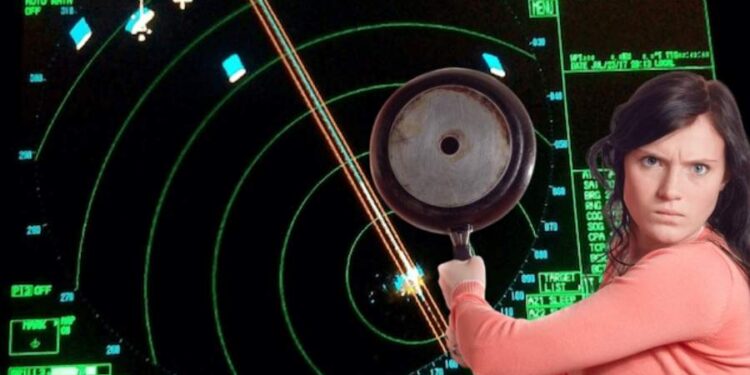 Alertă de dronă la Tulcea după ce o nevastă furioasă a aruncat o oală cu ciorbă pe geam