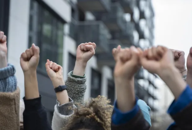 Georgia, zguduită de proteste masive în ziua alegerilor locale