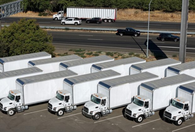 Trump vizează „concurența externă neloială”: O nouă taxă vamală, de 25%, a fost impusă de la 1 noiembrie