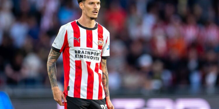 Dennis Man a impresionat un dublu campion al Olandei: „Jucător de clasă internațională”