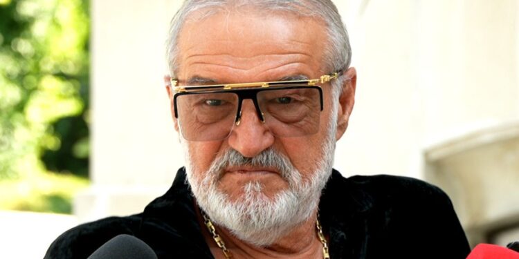 Gigi Becali îl atacă pe fostul lider de galerie: „Dacă nu e doborât, îmi fac propriul partid!”