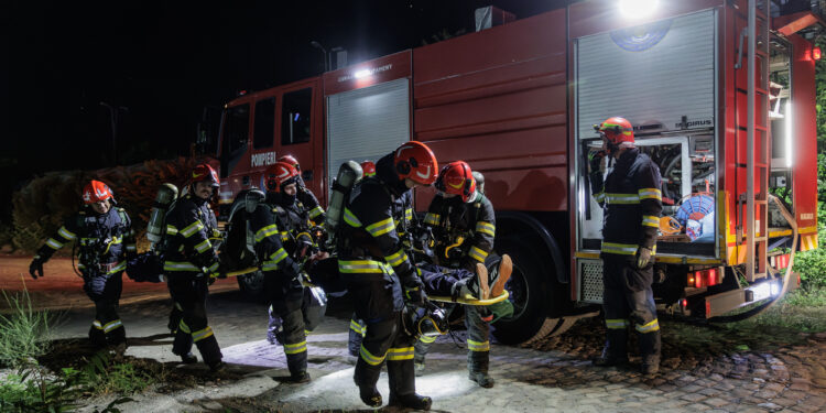 Codul roșu – Barbara – Ciclonul neîncrederii în România. „Problema cu prevenția e că, dacă funcționează, pare o exagerare” / Legătura cu pandemia COVID și cu diferitele tipuri de vaccinare