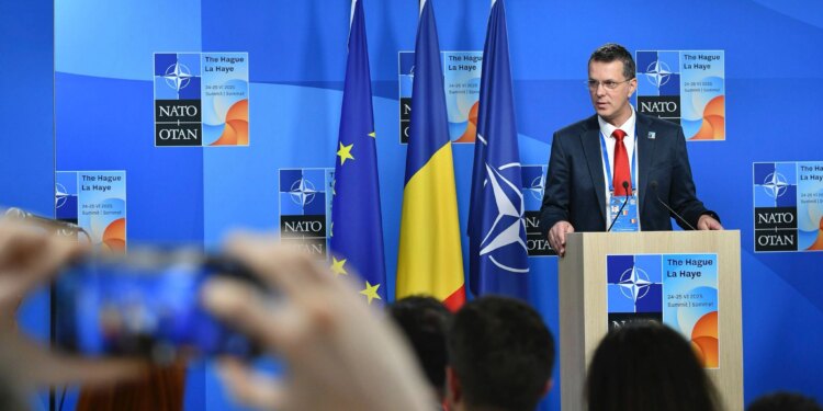 Ministrul Apărării, după întâlnirea cu liderii NATO: România joacă tare în zona dronelor rusești care intră pe teritoriul țării noastre