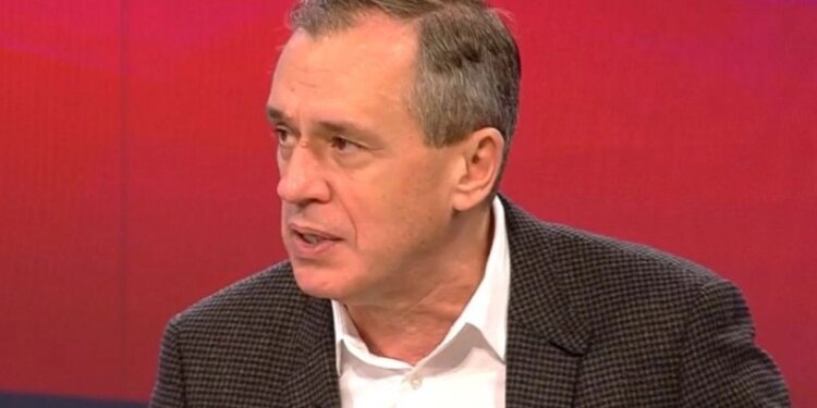 Mugur Ciuvică, reacție dură după decizia CCR: „După o lună de tărăgănări se trezesc 4 muschetari de la PSD că au găsit neconstituționalitate”