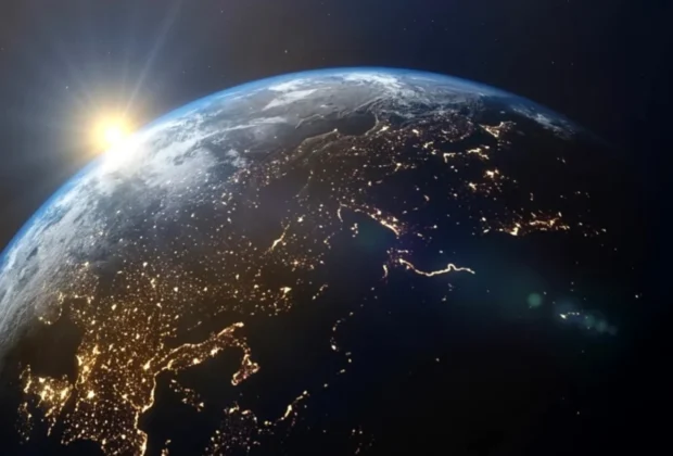 Se subtiază scutul magnetic care protejează Pământul. Suntem în pericol?