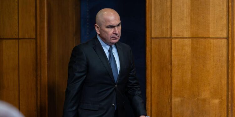 Bolojan, mesaj pentru Grindeanu: Are posibilitatea să depună moțiuni de cenzură / Sunt din Ardeal și am un disconfort