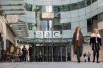 BBC „regretă sincer” maniera în care a editat discursul lui Trump, dar ignoră acuzația pentru care acesta amenință cu procesul de 1 miliard de dolari