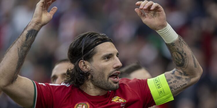 Demențial: reacția comentatorului la golul care a îngenuncheat Ungaria