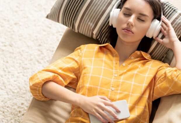 Învățarea în timpul somnului: Mit sau realitate? Cea mai eficientă metodă, explicată de prof. univ. dr. Ovidiu Pânișoară / video