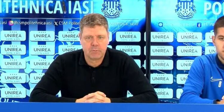 Aflat la debut, Tibor Selymeș a lăudat atitudinea jucătorilor: „Și-au dat viața pe teren!”