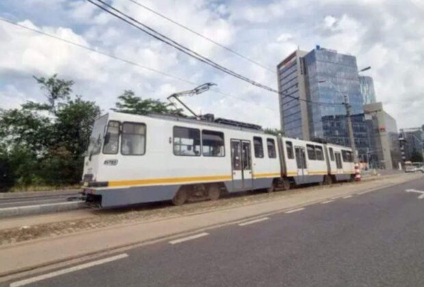 Tramvaiul 5 revine din decembrie. Mii de corporatişti abia aşteaptă să meargă acasă după 8 ani